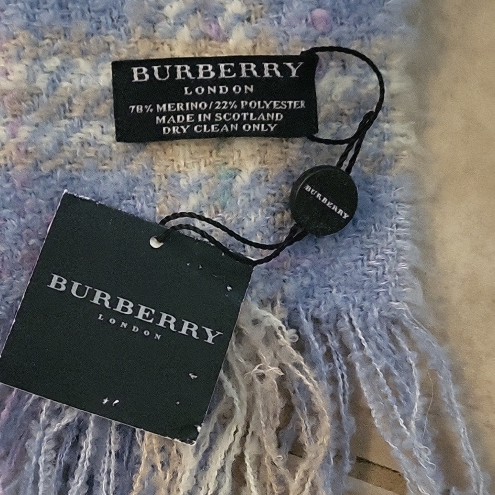 Authentic Burberry Pastel Blue and Cream Fringe Scarf -- NEW WITH TAGS! - Picture 2 of 5